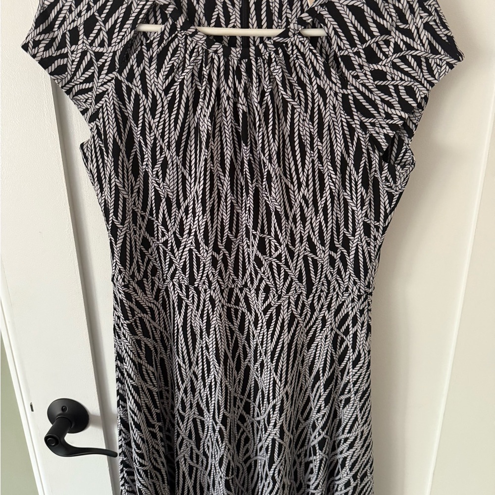 MICHAEL Michael Kors Black and White Midi Dress
